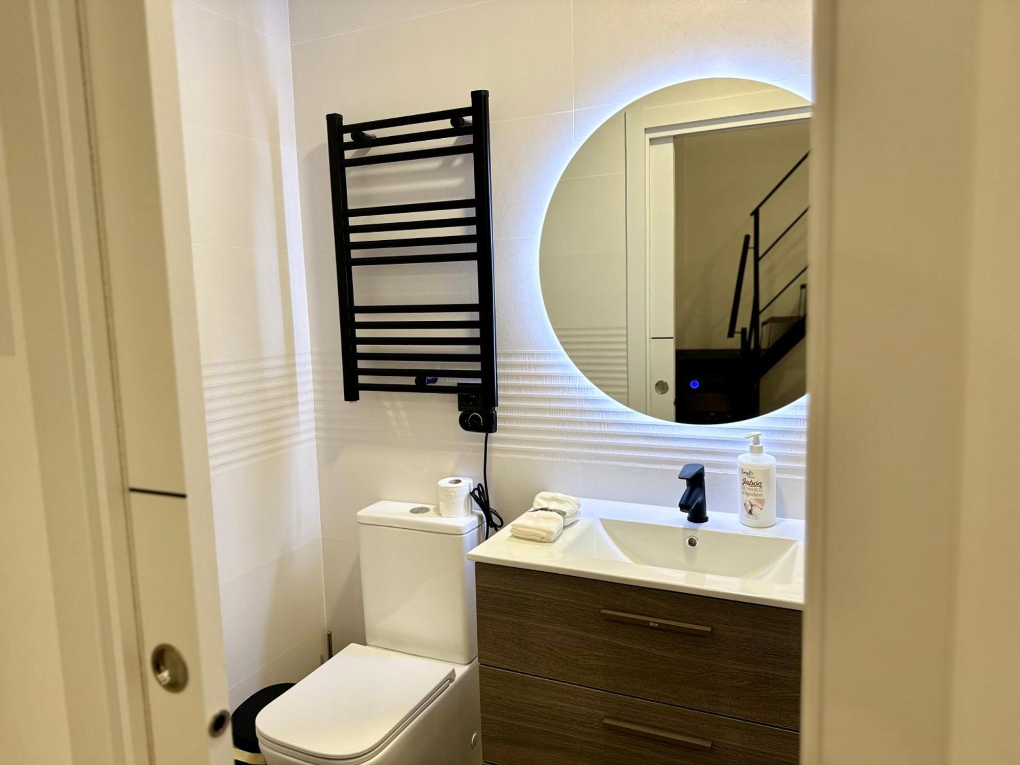Apartamentos Castillejos Madryt Zewnętrze zdjęcie