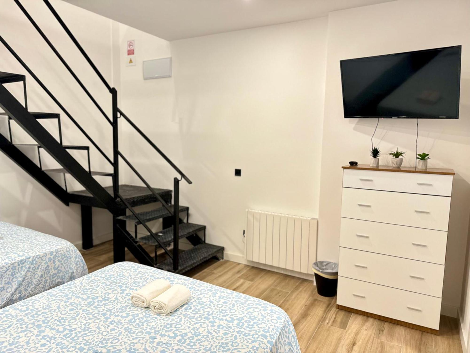 Apartamentos Castillejos Madryt Zewnętrze zdjęcie